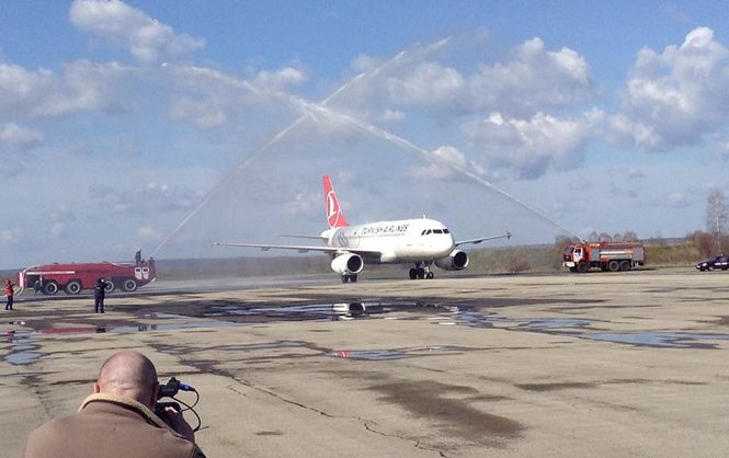 Перший рейс Turkish Airlines в Івано-Франківськ