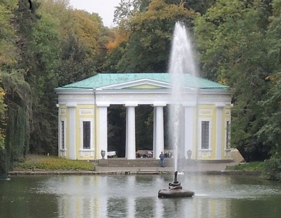 Софіївський Парк в Умані