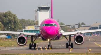 Різдвяні розпродажі у Wizz Air та Vueling: авіаквитки від €9!