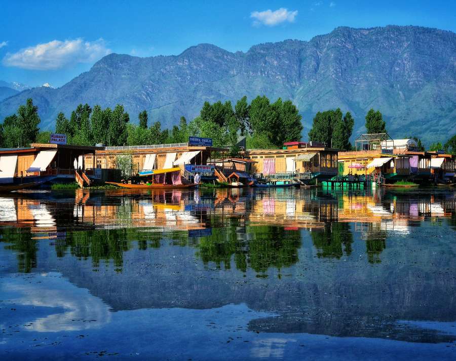 Lake, Sninagar, Kashmir