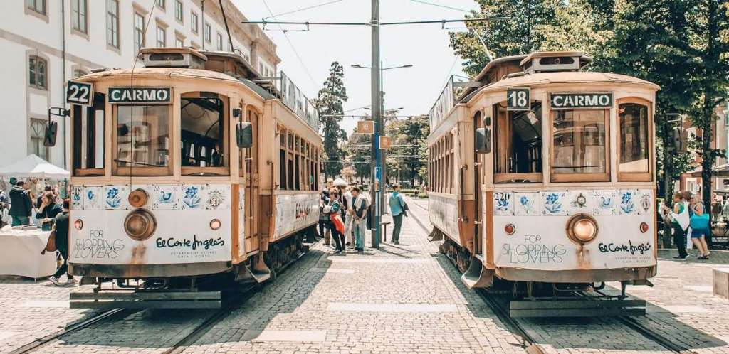 2218 tram Porto